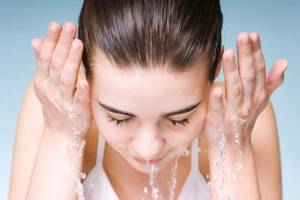 how-to-get-rid-of-oily-skin-1
